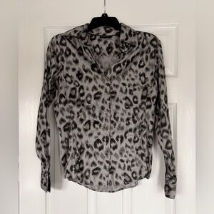 New York & Company Black and Gray Leopard Print Blouse Small